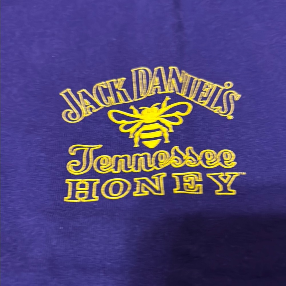 Vintage Jack Daniel’s Tennessee Honey Purple Short Sleeve Tee - Picture 4 of 5